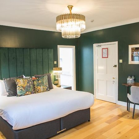 The Eton Mess Boutique Guesthouse ภายนอก รูปภาพ