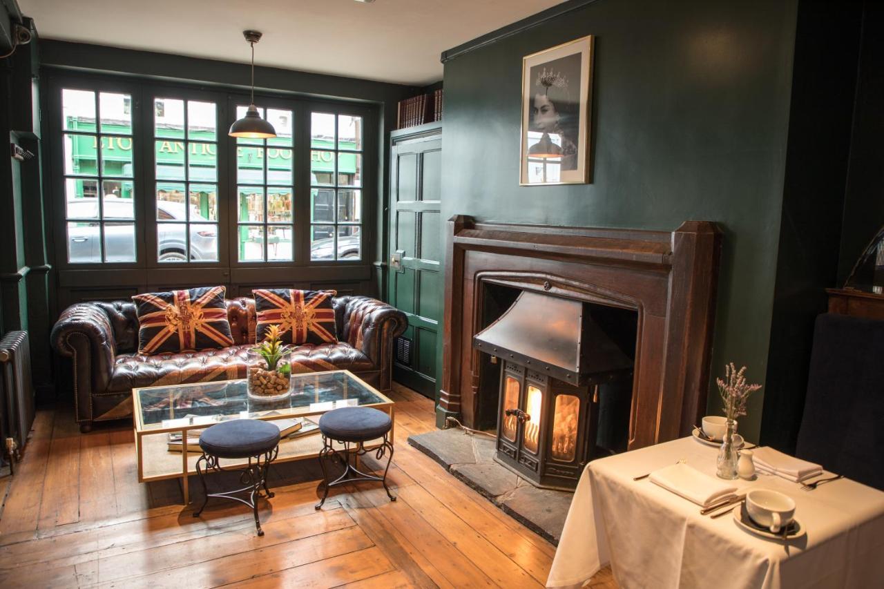 The Eton Mess Boutique Guesthouse ภายนอก รูปภาพ