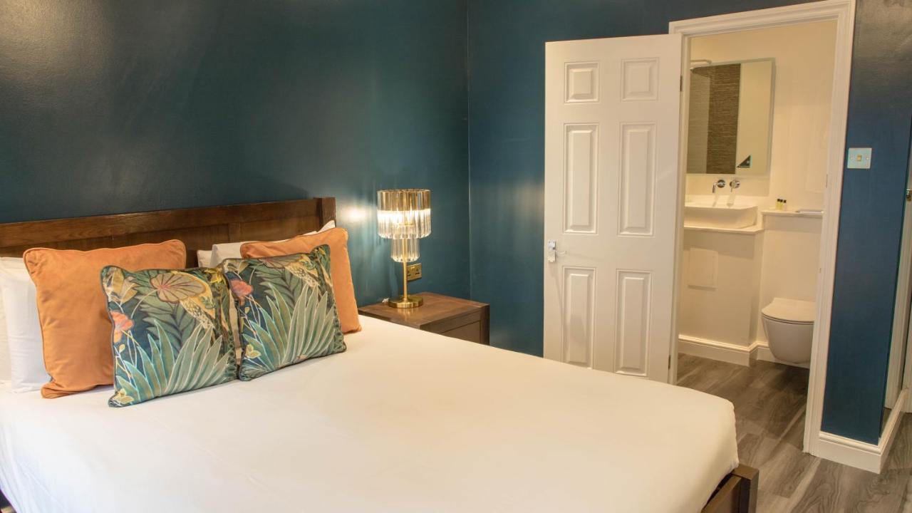 The Eton Mess Boutique Guesthouse ภายนอก รูปภาพ