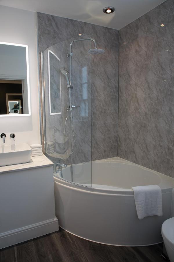 The Eton Mess Boutique Guesthouse ภายนอก รูปภาพ